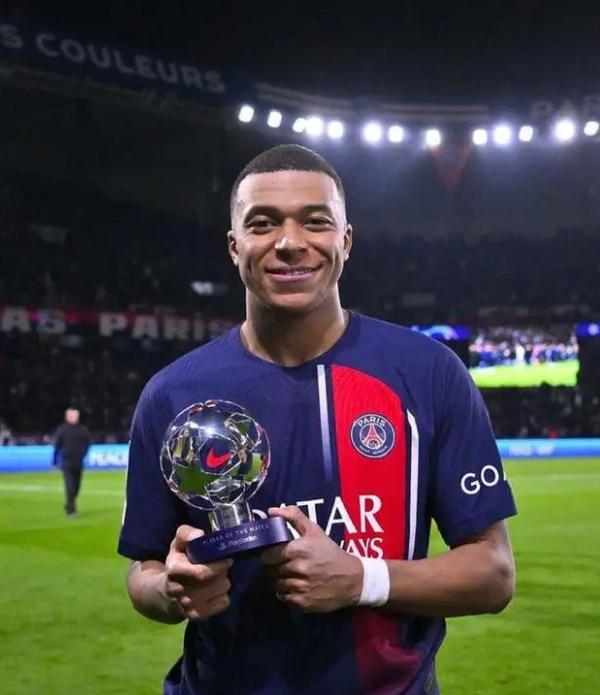  姆巴佩迎来二十赛季高光表现，TL球迷沸腾！